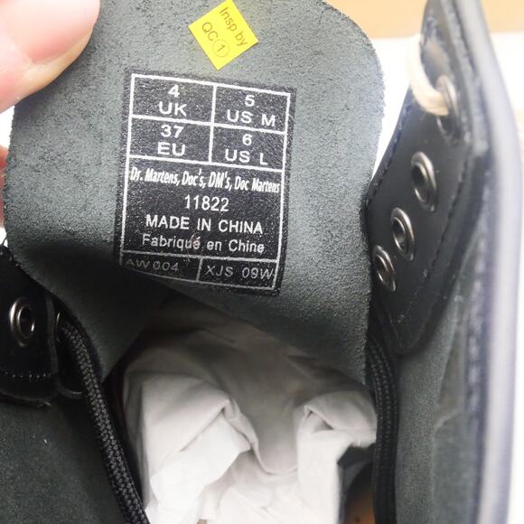 NEW Dr. Martens Men's 5 Women's 6 1460 Smooth Black Leather Boots Unisex Combat - Picture 6 of 10